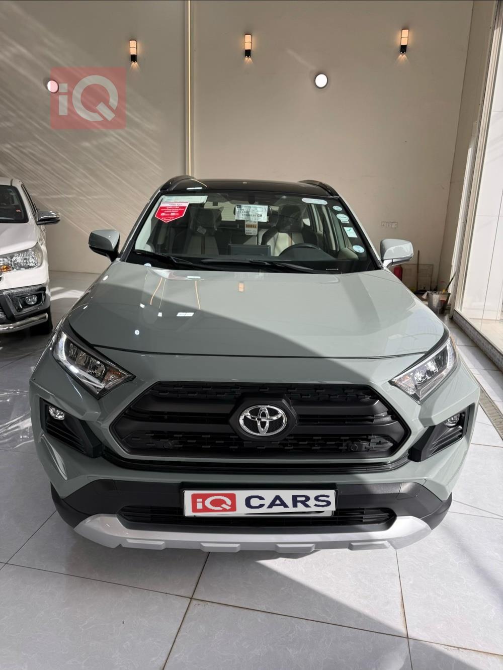 تويوتا راف 4